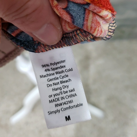 Lularoe Med Randy - Picture 2 of 2